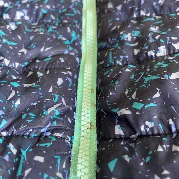 Eddie Bauer Girls reversible fleece puffer size 8/ medium - Picture 12 of 13